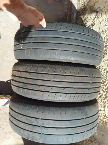 Pneus