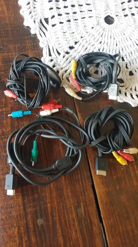 Acessorio de ps2 so tem dois