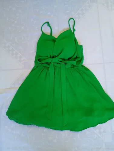 Desapego vestidos ! tudo em excelente estado de 10,00 a 20,00 reais