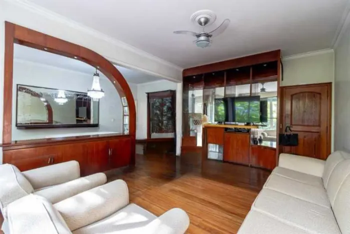 Apartamento : Padrão / Residencial / Leblon