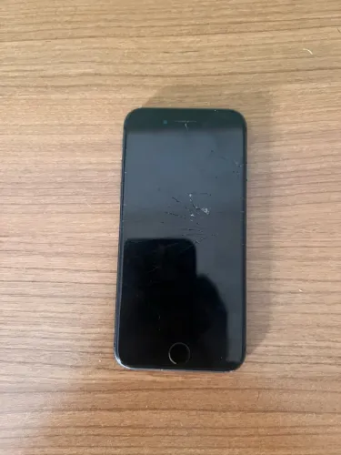 Título: iPhone 8 64GB - Para conserto ou retirada de peças