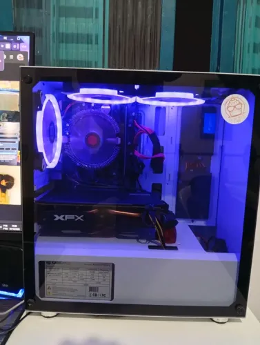 PC Gamer [Intel] + [placa de vídeo] + [RAM]