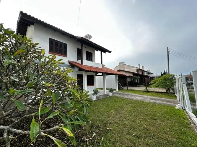 Sobrado à venda em Imbé/RS  Próximo ao mar
