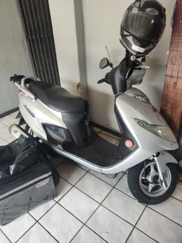 Suzuki Burgman