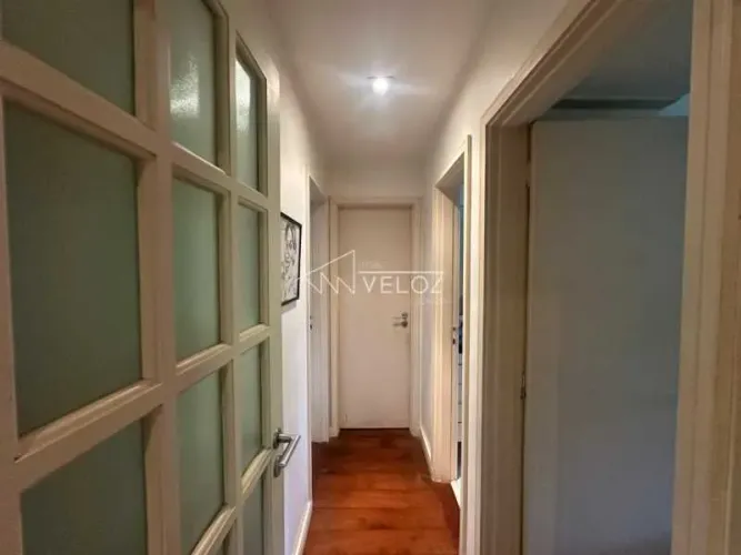 Apartamento - / Residencial / Cosme Velho