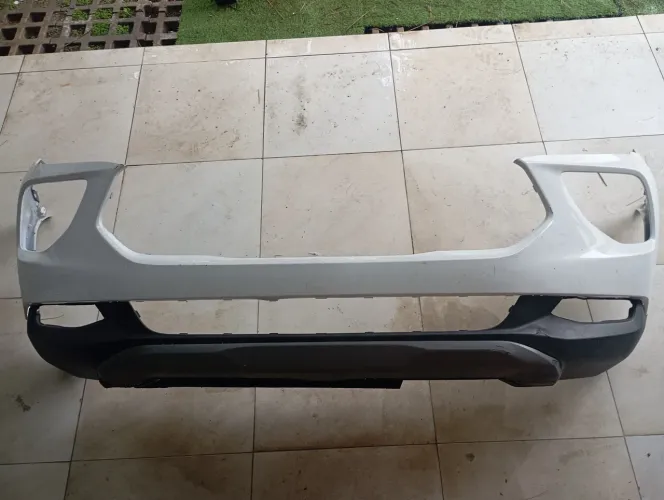Capa do para-choque Dianteiro da Chevrolet Montana LT