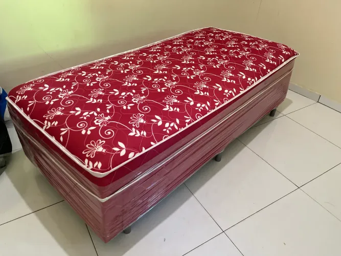 Cama de solteiro 