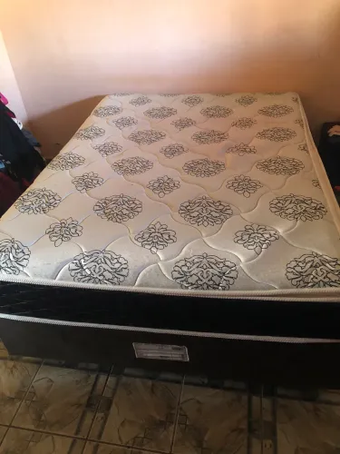Cama box casal