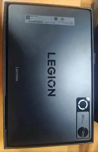 Lenovo Legion Y700 Gen 5 (Snapdragon 8 Elite) - 12GB RAM / 256GB