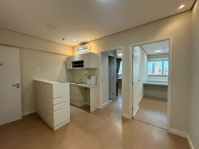 Sala comercial à venda no Jardim Vergueiro em Sorocaba/SP.