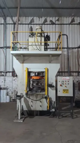 Prensa Hidráulica 270 Ton