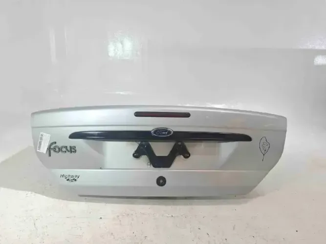 TAMPA TRASEIRA FORD FOCUS 2008