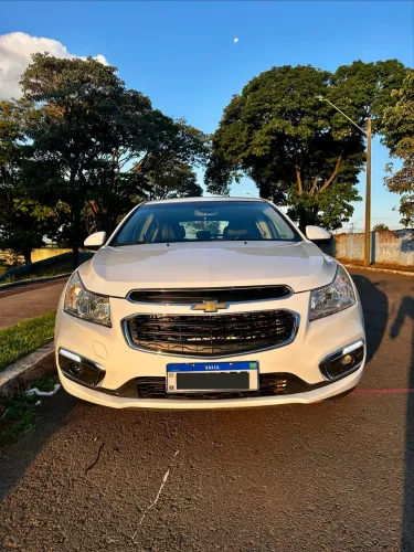 Chevrolet Cruze HB Sport LT 1.8 16V Flexp. 5P AUT 2015