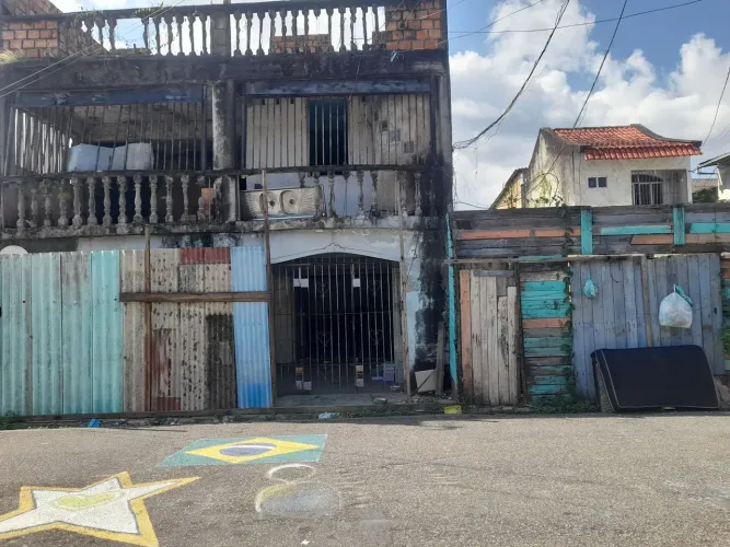 TERRENÃO 12.00mx30m