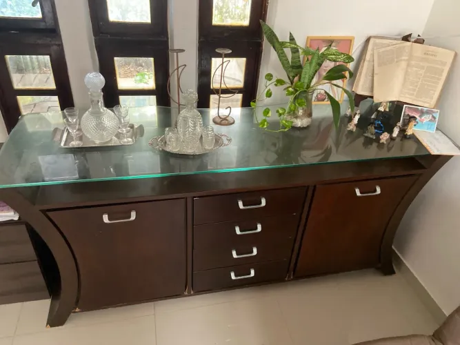 Móvel buffet