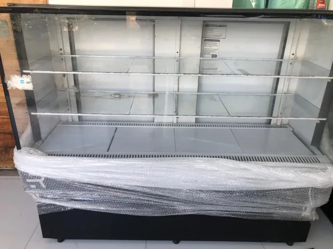 Vitrine Refrimate 1,45 metros