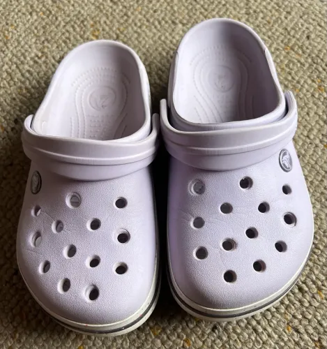 Crocs crocband lilás tam 33/34