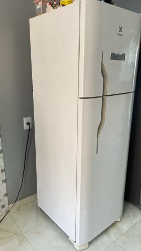 Vende-se geladeira Electrolux