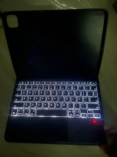 Capa Gshield Hybrid Teclado Bluetooth Touchpad iPad 10.9 11 Polegadas Cinza Escuro