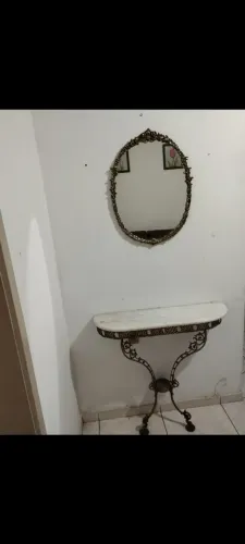 Aparador antigo de bronze