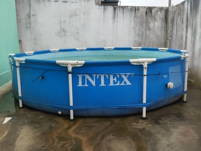 Piscina de estrutura 