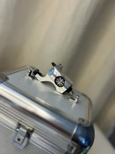 Máquina de tatuagem