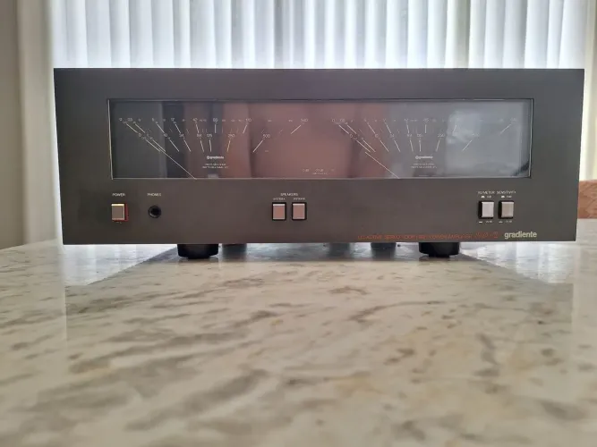 AMPLIFICADOR HA II E CAIXAS MASTER 78