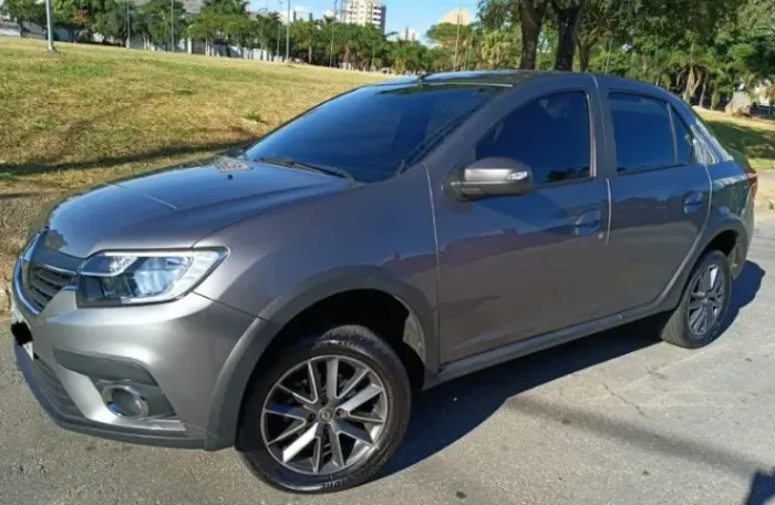 Renault Logan Iconic Flex 1.6 16V 4P AUT 2020
