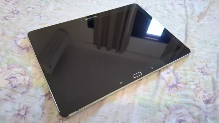 Tablet Samsung Galaxy Note 10.1 2014 edition. Muito novo.