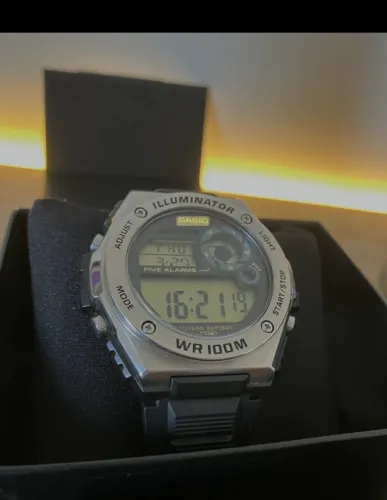 Relógio Casio MWD-100H-1AV