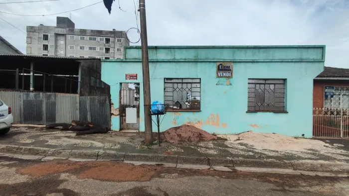 TERRENO À VENDA NO NOVA RÚSSIA