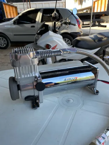 Compressor de Suspensão a Ar