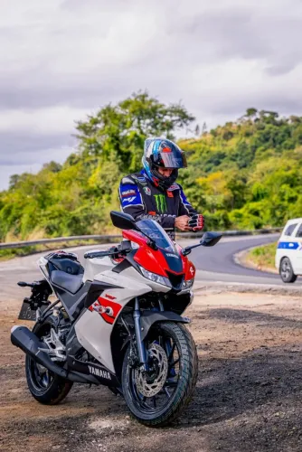 Vendo R15 2026 com 171km rodados