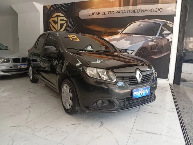 VENDO RENAULT LOGAN 2019 PEQUENA ENTRADA + FIXAS DE 580,40