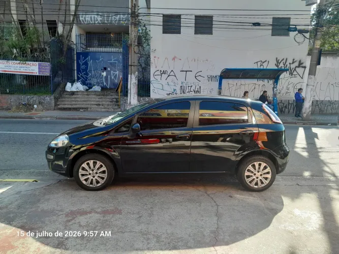 Fiat Punto Attractive 1.4 Fire Flex 8V 5P 2014