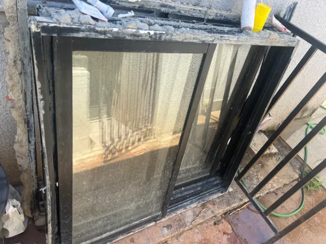 Vendo kit 4 janelas de alumínio usadas