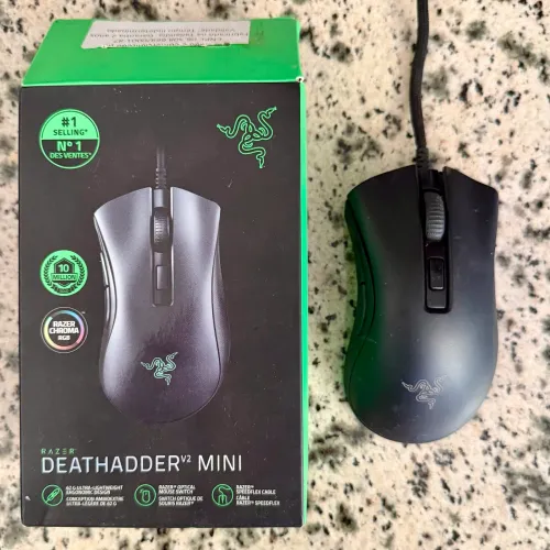 MOUSE GAMER RAZER DEATHADDER MINI V2 POUCO USADO