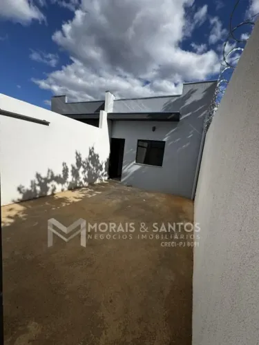 CASA À VENDA NO BAIRRO MIRANTE DO SOL MONTES CLAROS MG