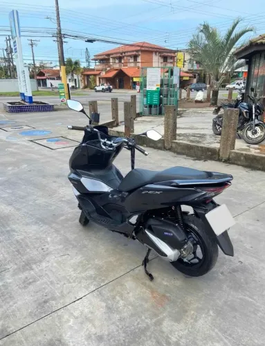 Honda PCX 2024