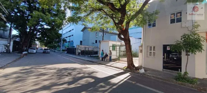 ALUGO ÓTIMO PRÉDIO COMERCIAL NO BAIRRO DA ILHA DO LEITE / RECIFE