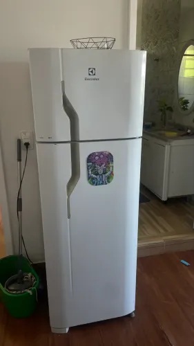 geladeira electrolux 