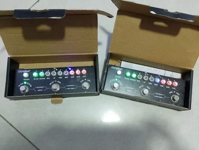 2 pedaleiras Cuvave e 1 Guitarra