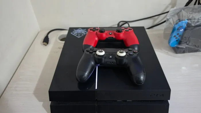 Playstation 4 FAT 1TB