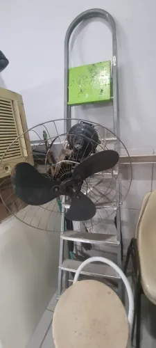 Ventilador comercial