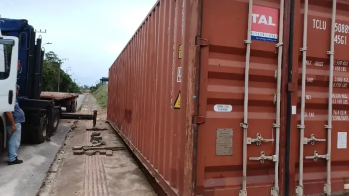 Container TOP de 40'Pes - 12 Metros de Comprimento