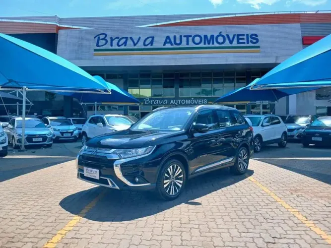 Mitsubishi Outlander HPE 2.0 16V 5P Aut. 2020