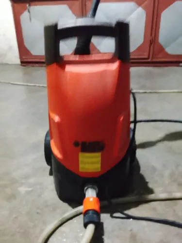 Lavadora de alta pressão marca Black decker