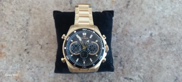 Vendo relógio masculino original casual.