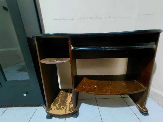 MESA DE COMPUTADOR/NOTEBOOK