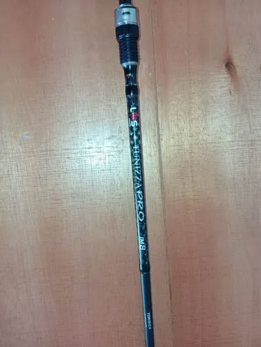 Vara Lumis Tunizza pro 14 lbs 6.6 de Carretilha